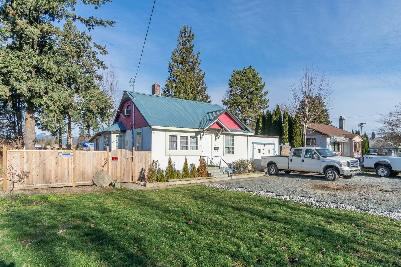 Listing Image 5