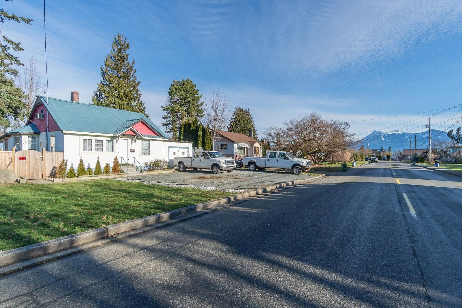 Listing Image 6