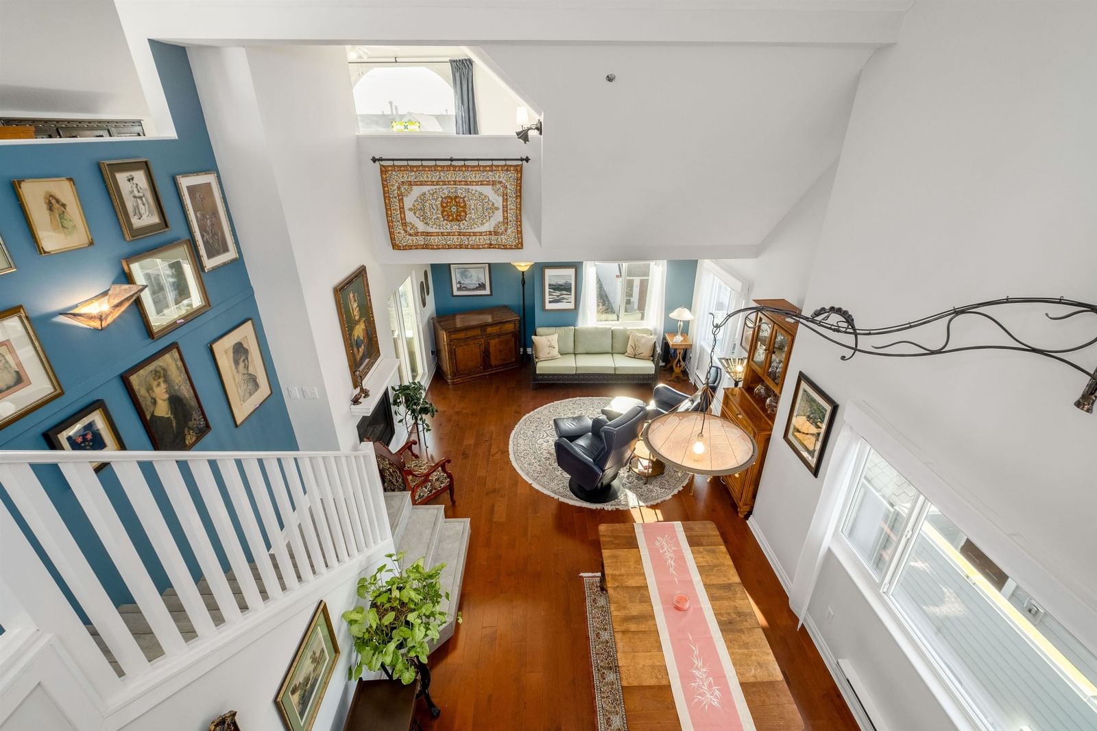 Listing Image 17