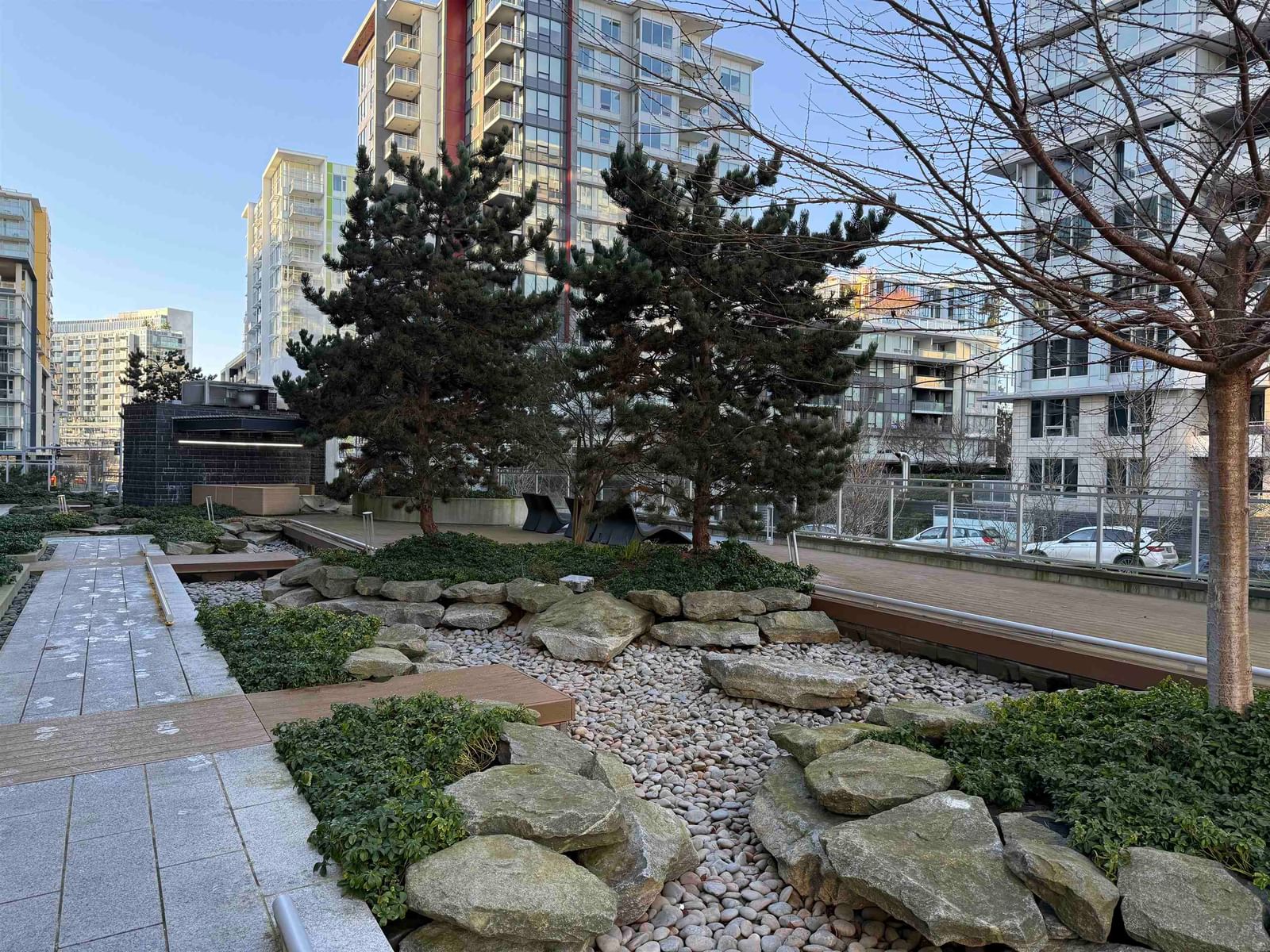 Listing Image 14