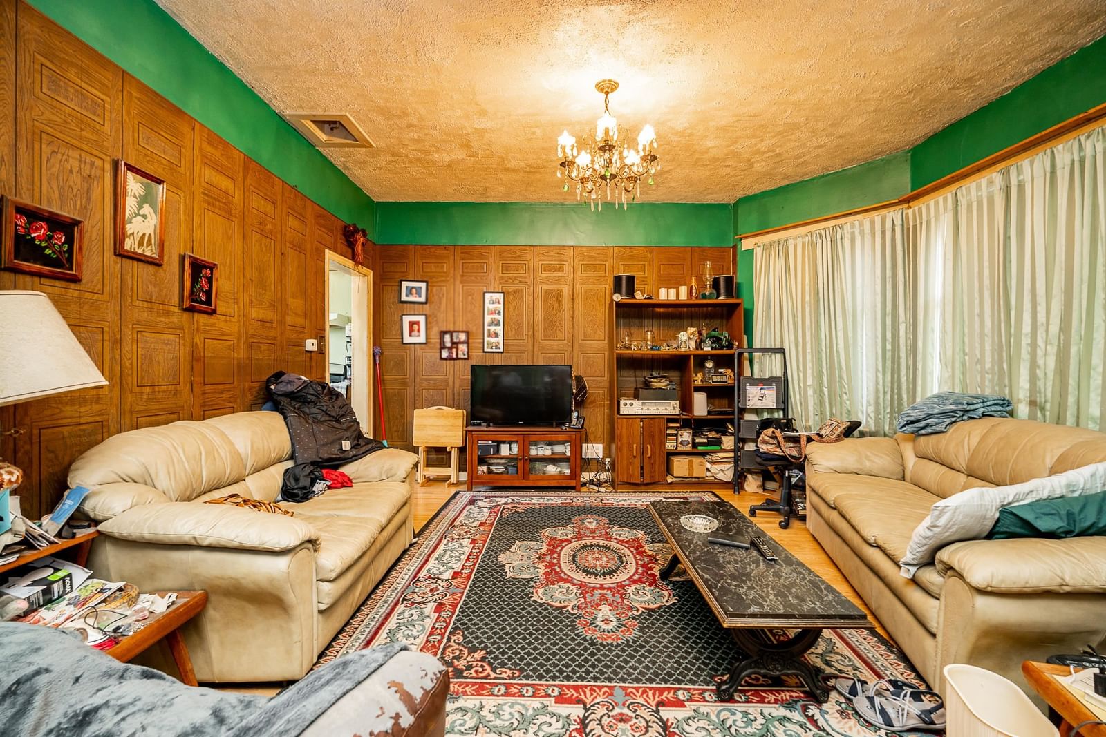 Listing Image 9