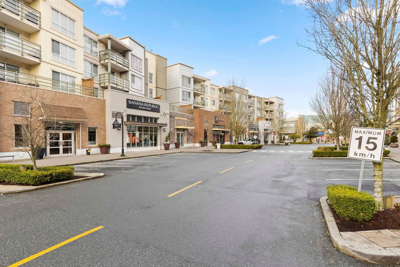 313 - 15735 Croydon Drive, Surrey, V3Z 2L5 | Image 2