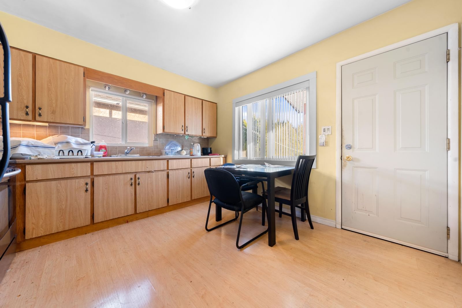Listing Image 12