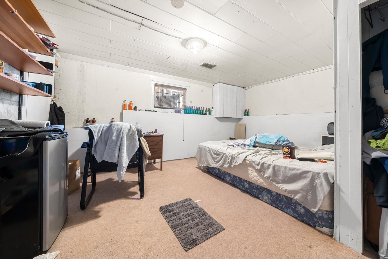 Listing Image 17