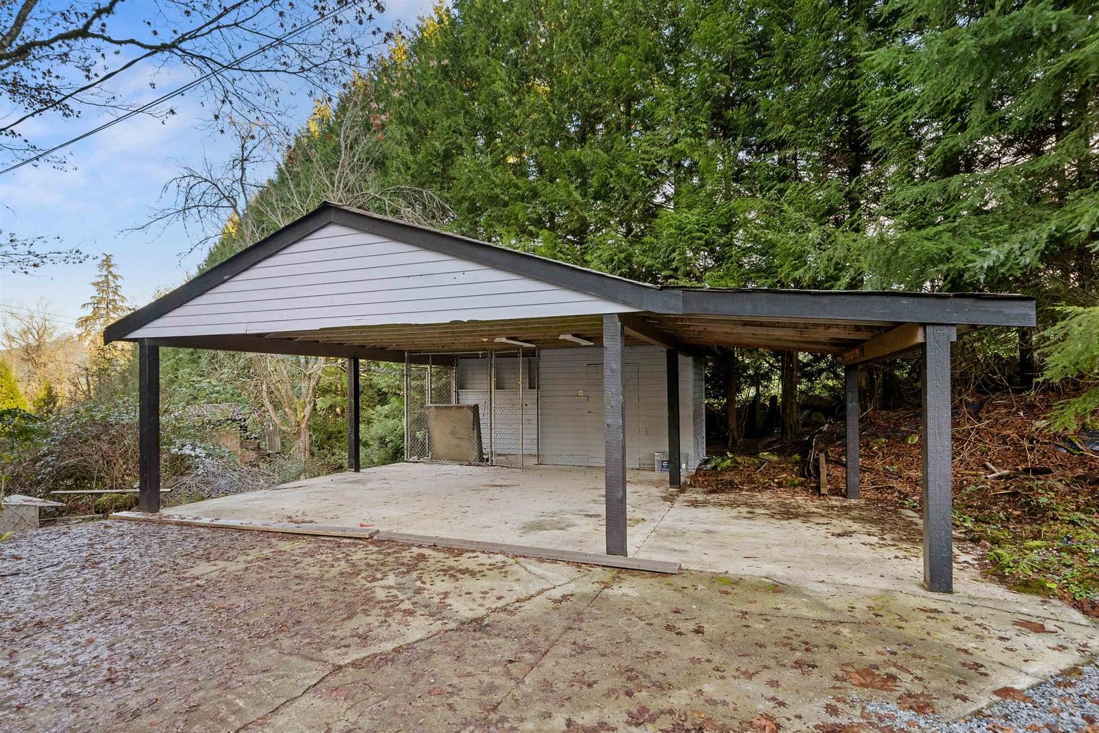 Listing Image 25