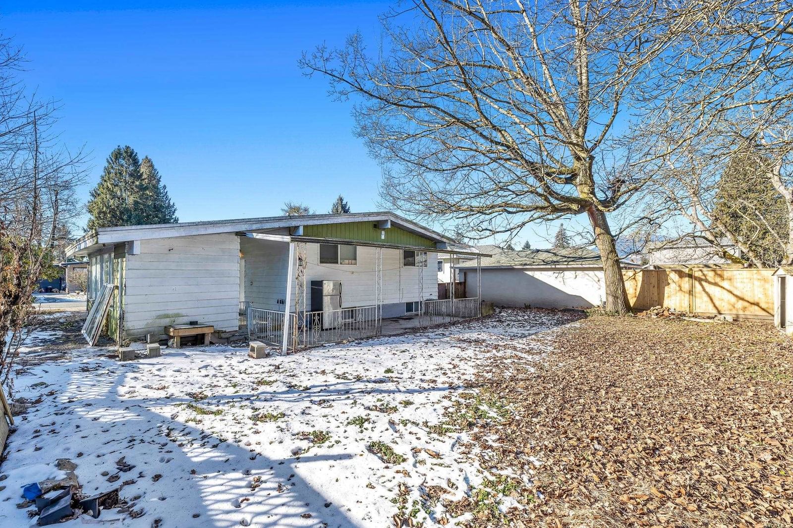 Listing Image 14