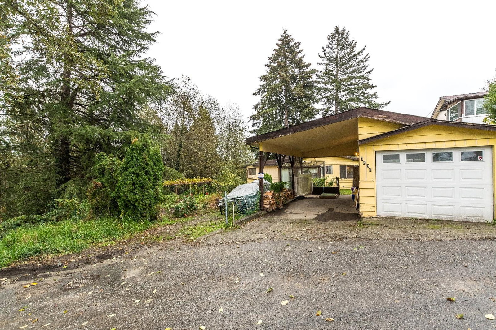 Listing Image 8