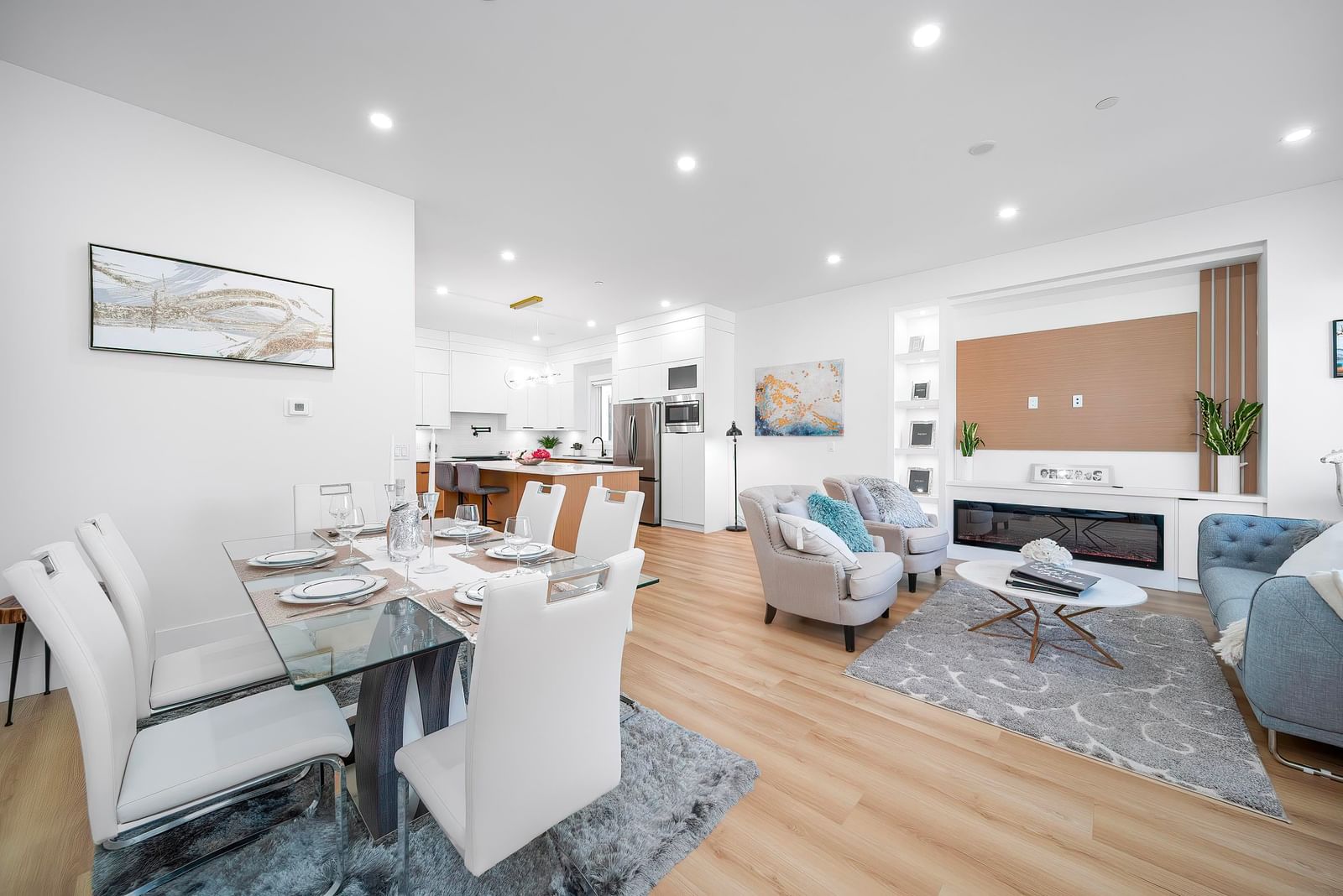Listing Image 10