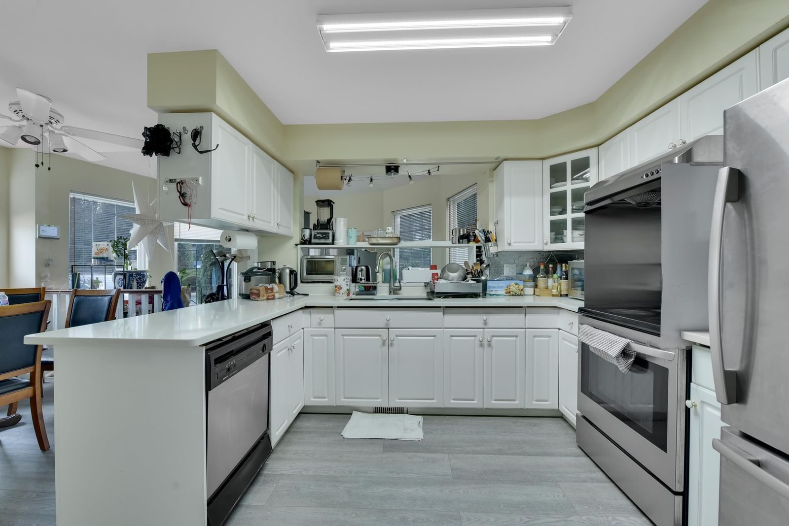 Listing Image 16