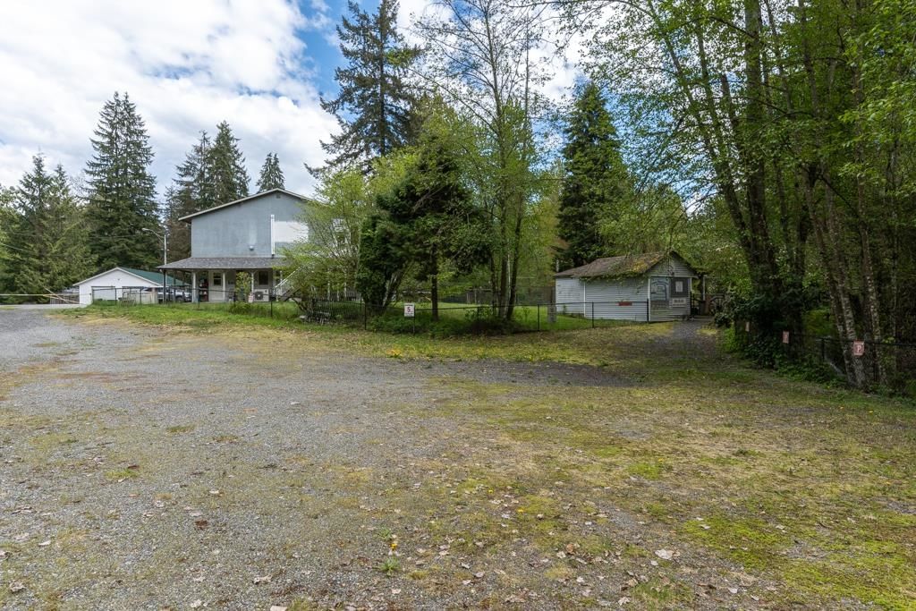 Listing Image 14