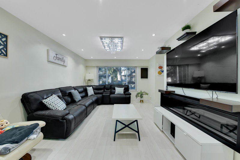 9068 146a Street, Surrey, V3R 6X7 | Image 2