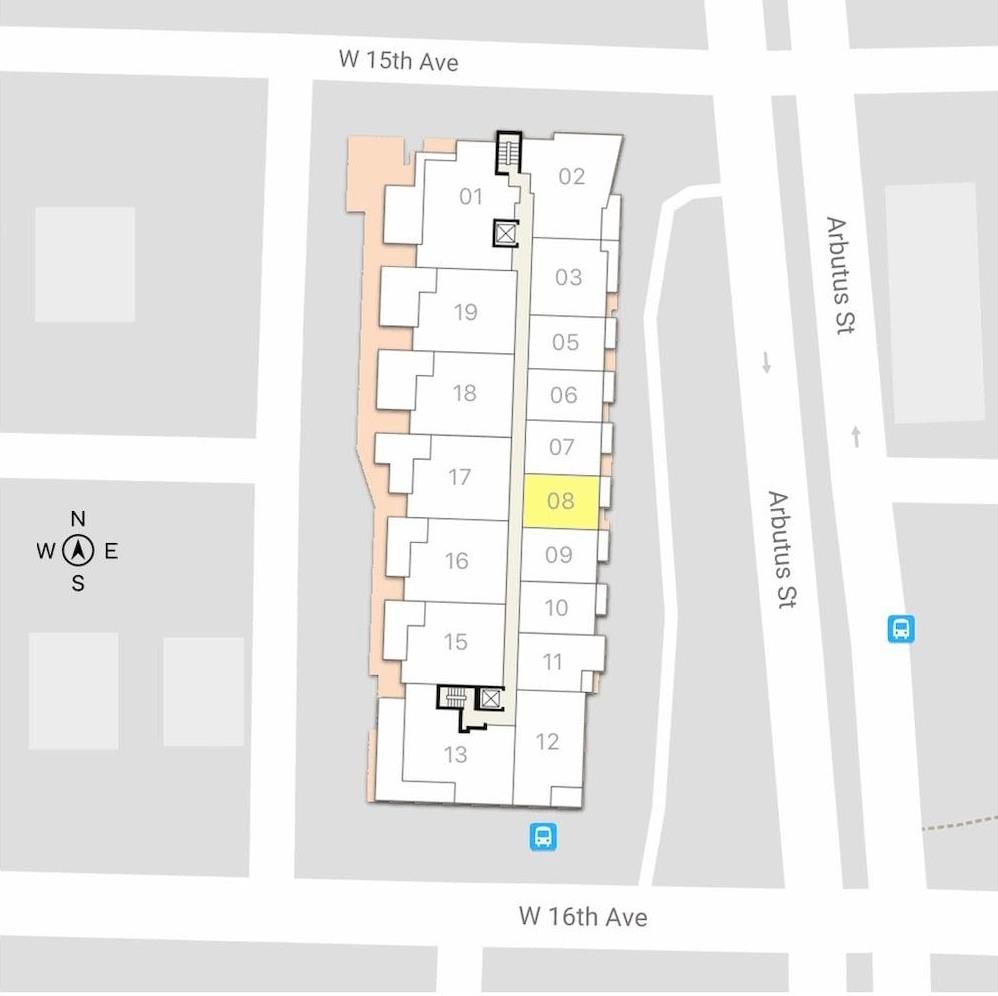 Listing Image 9