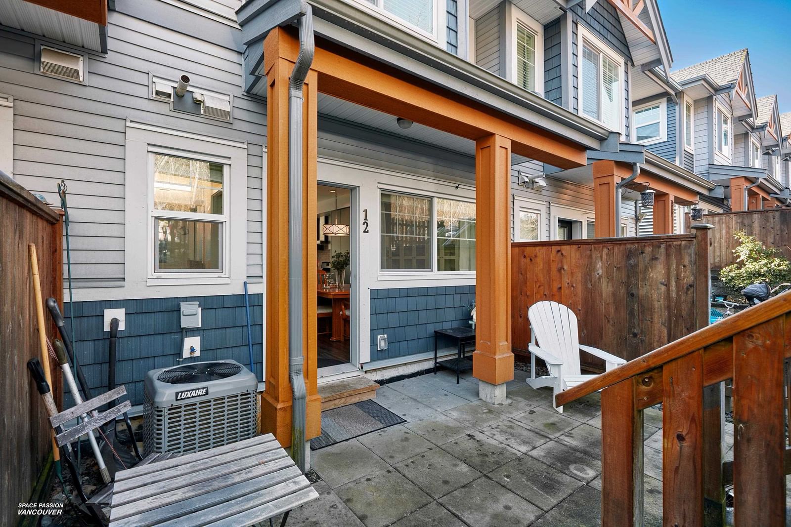 Listing Image 8