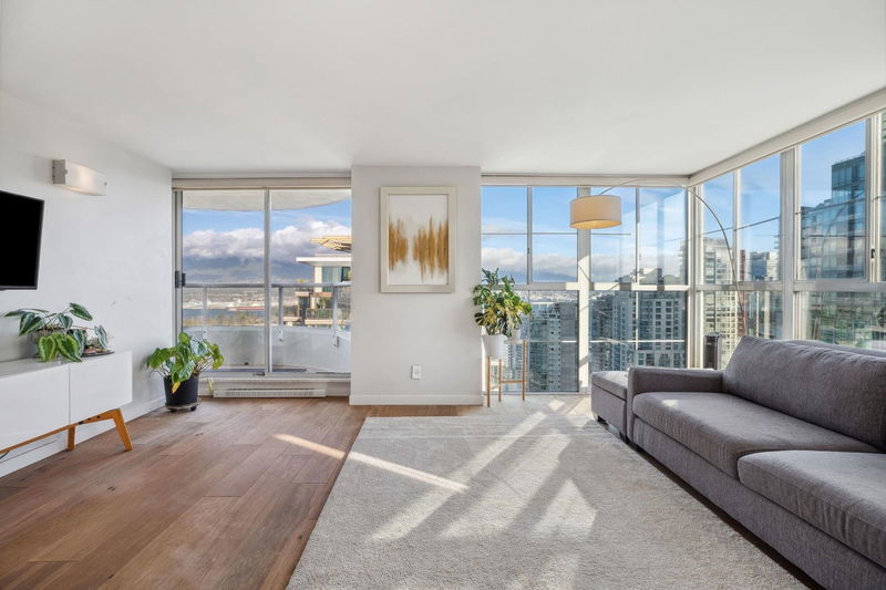 717 Jervis Street #2702, Vancouver, British Columbia