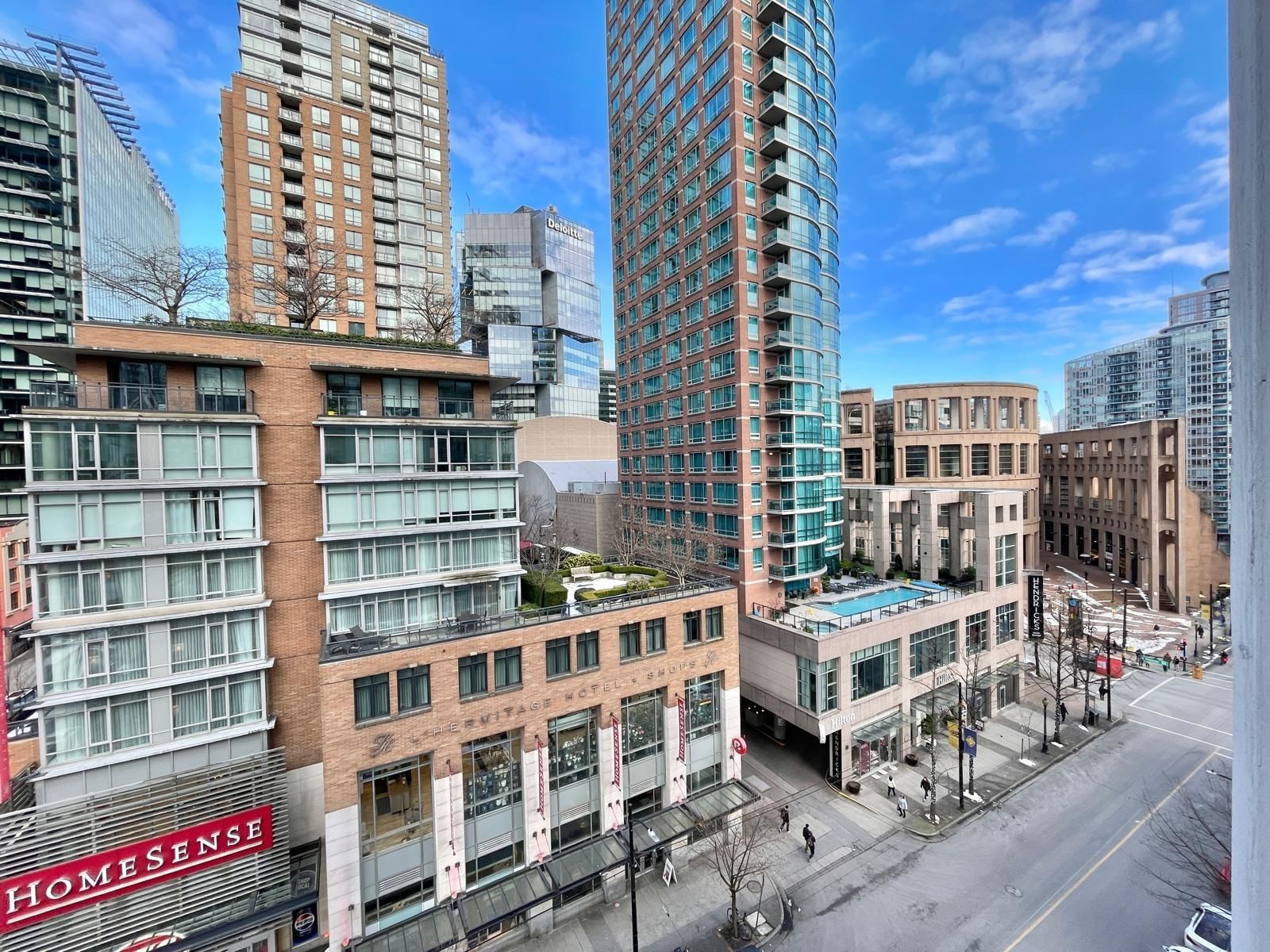 Listing Image 10