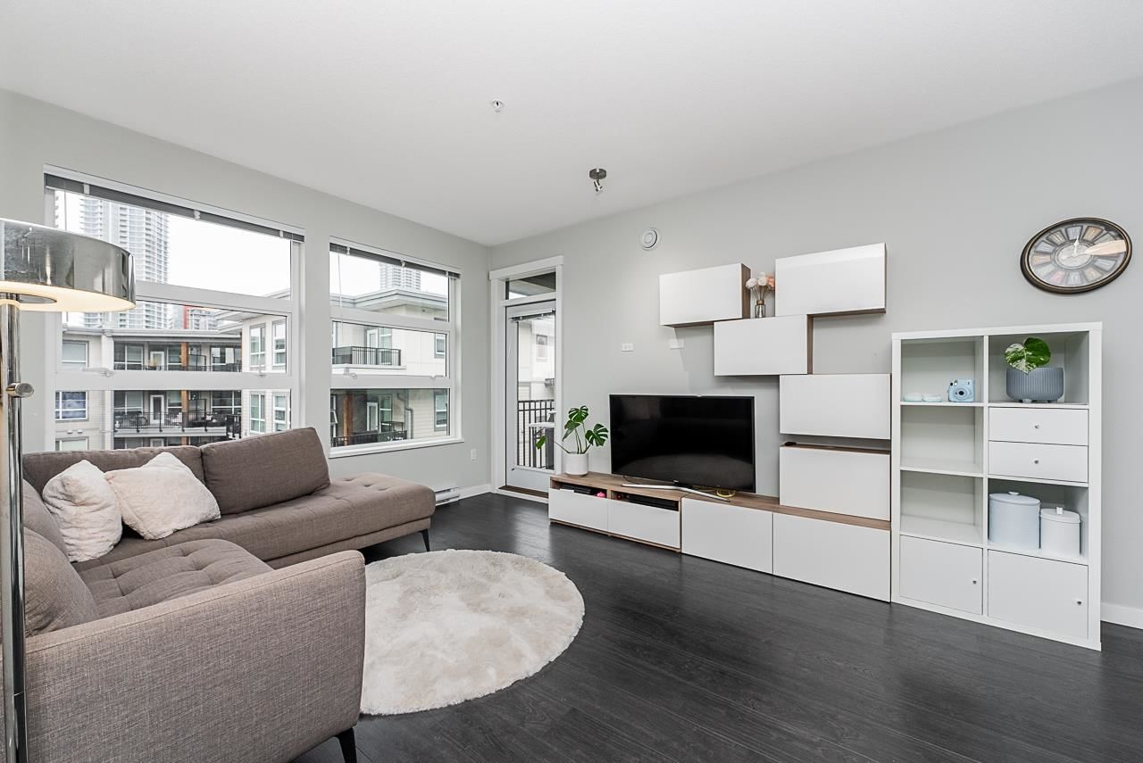 Listing Image 13