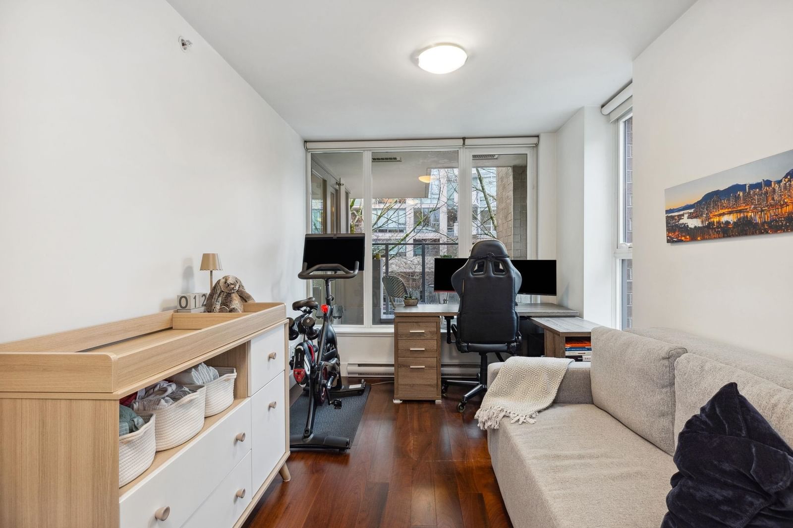Listing Image 20