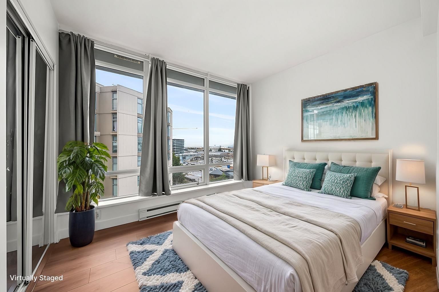 Listing Image 12