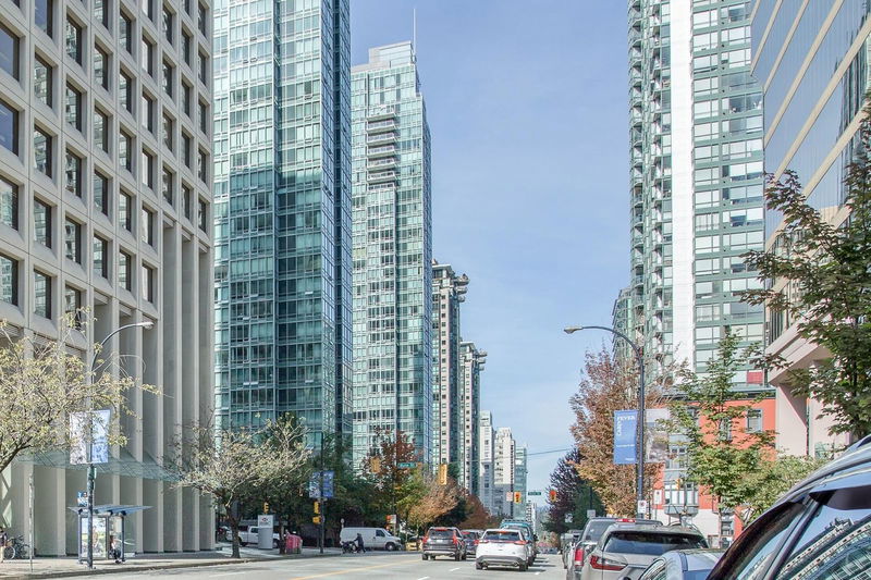 1288 Georgia Street W #PH2, Vancouver, British Columbia