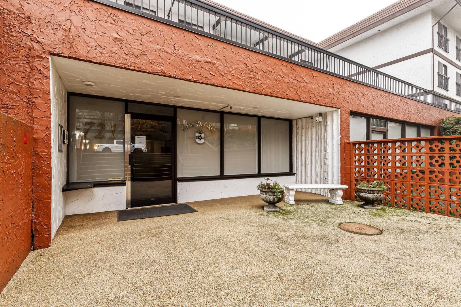 Listing Image 25