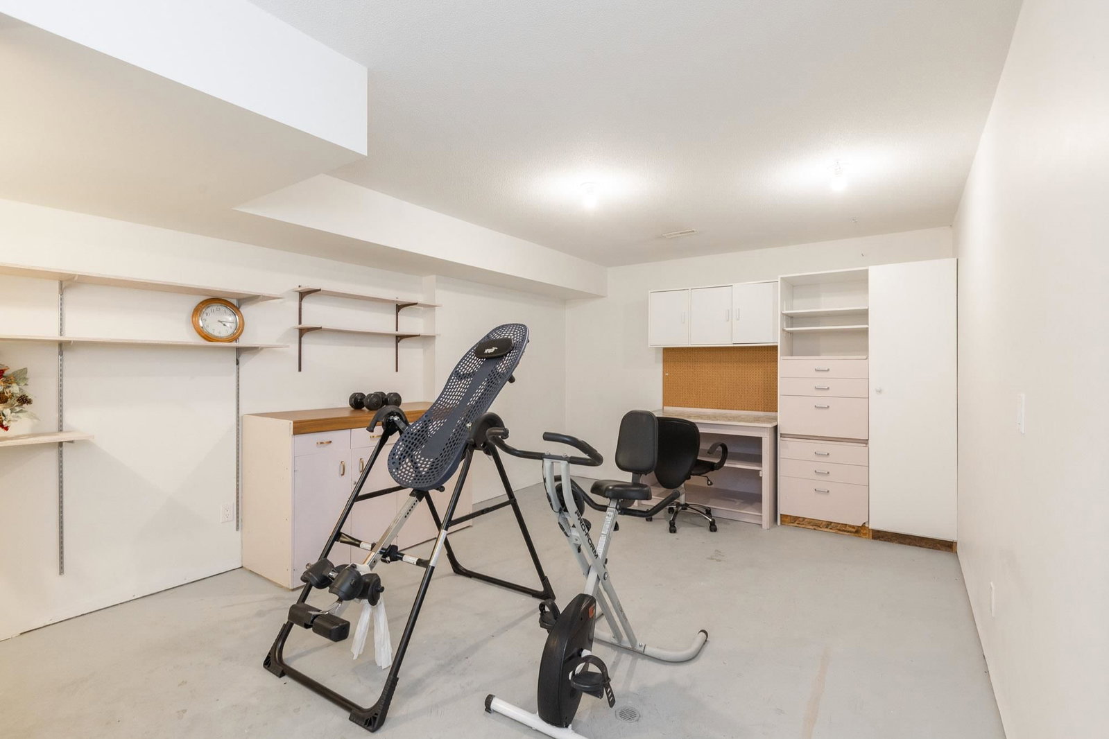 Listing Image 33