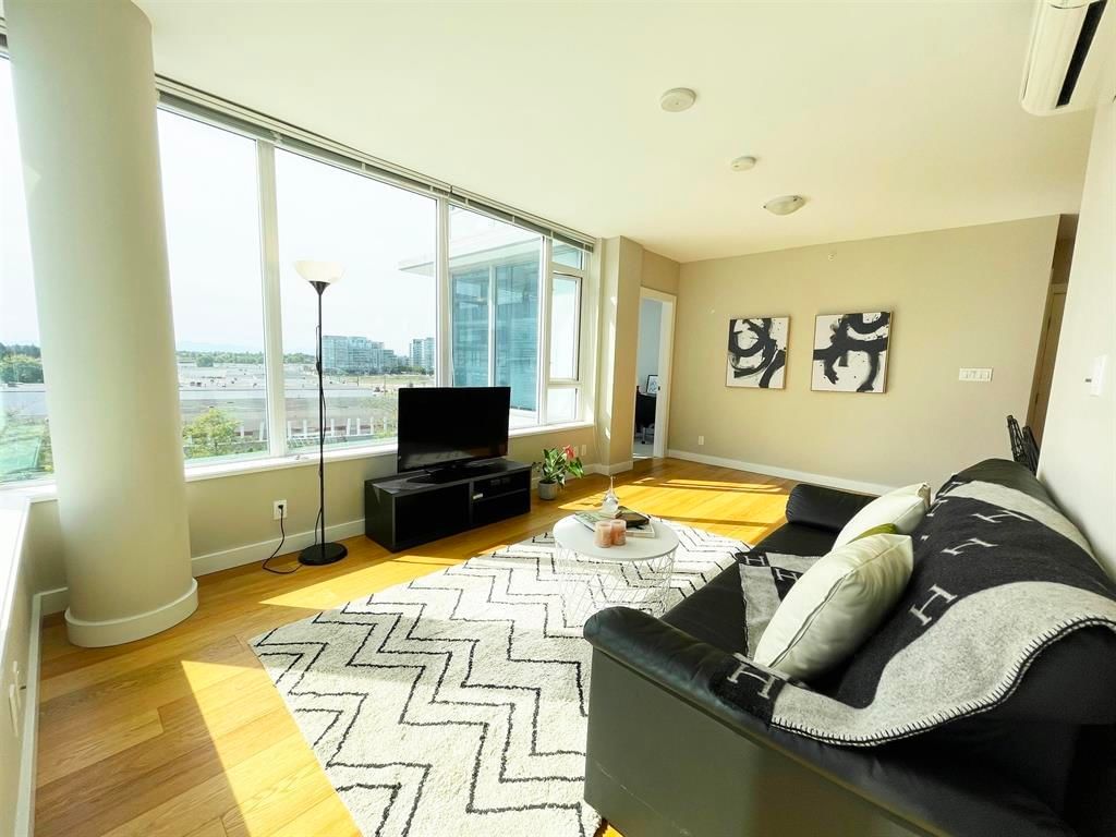 Listing Image 9