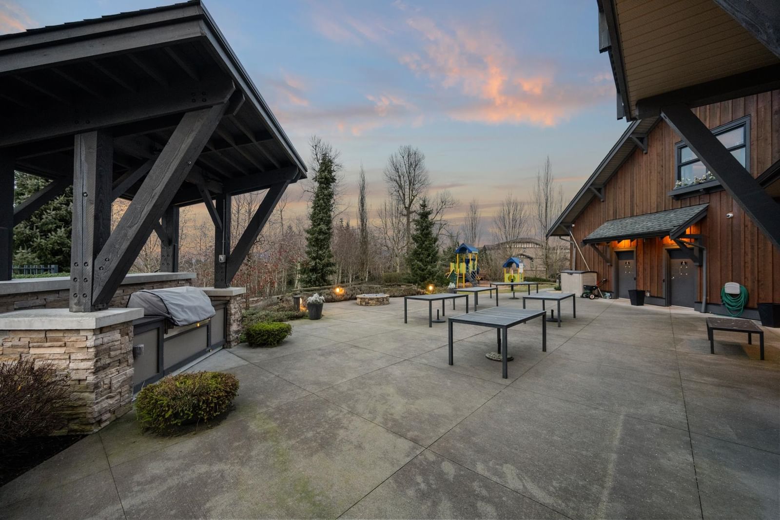 Listing Image 36