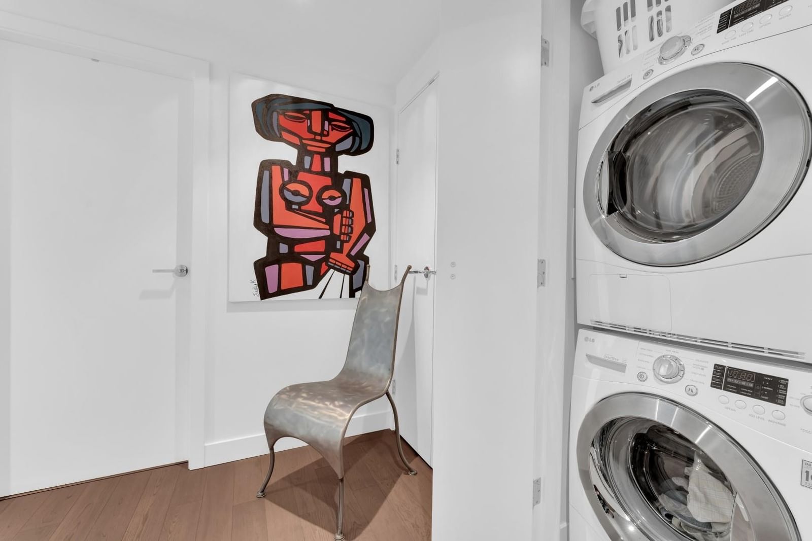 Listing Image 25