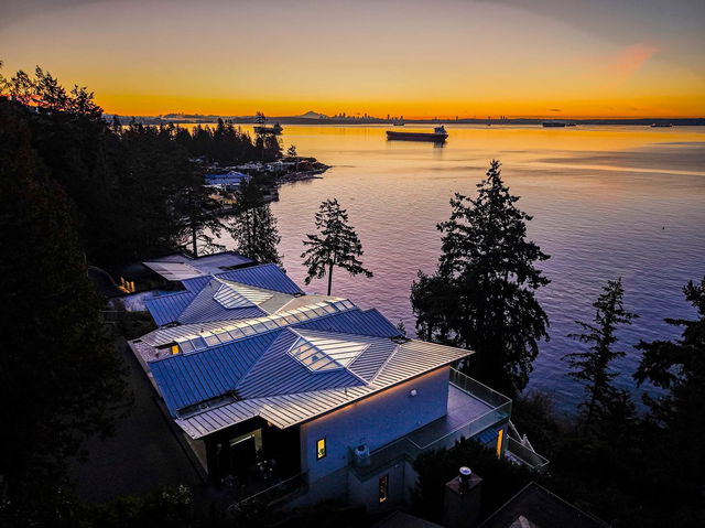 4580 Marine Drive