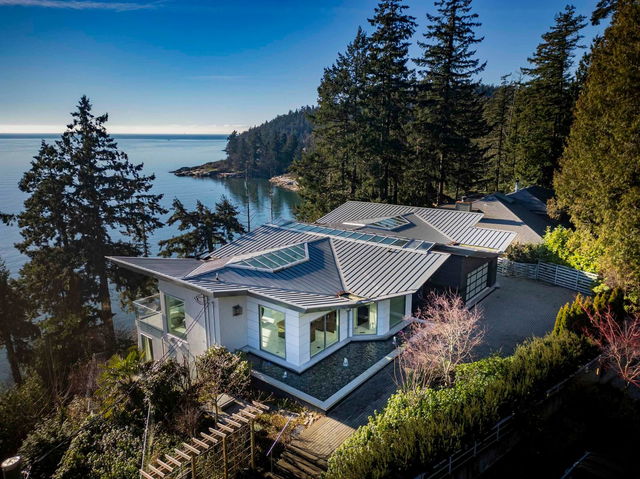 4580 Marine Drive
