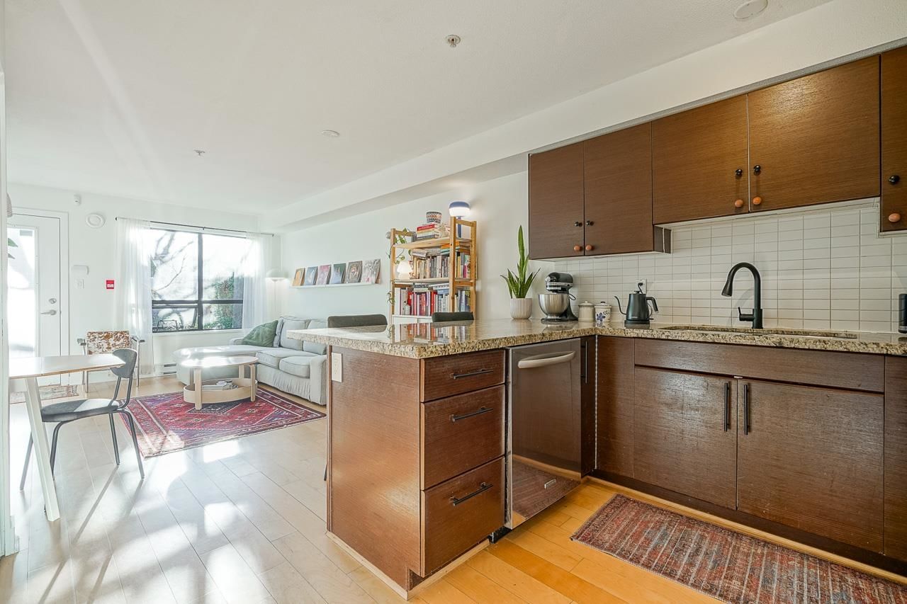 Listing Image 13