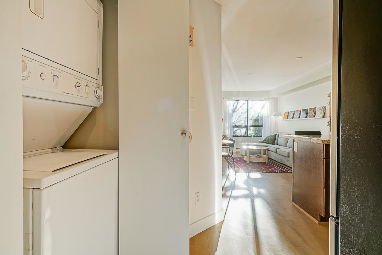 Listing Image 15
