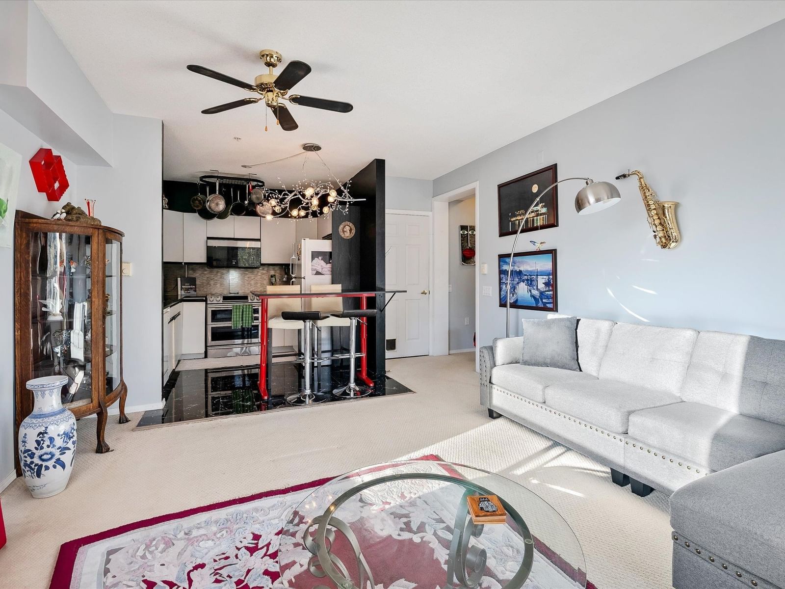 Listing Image 15