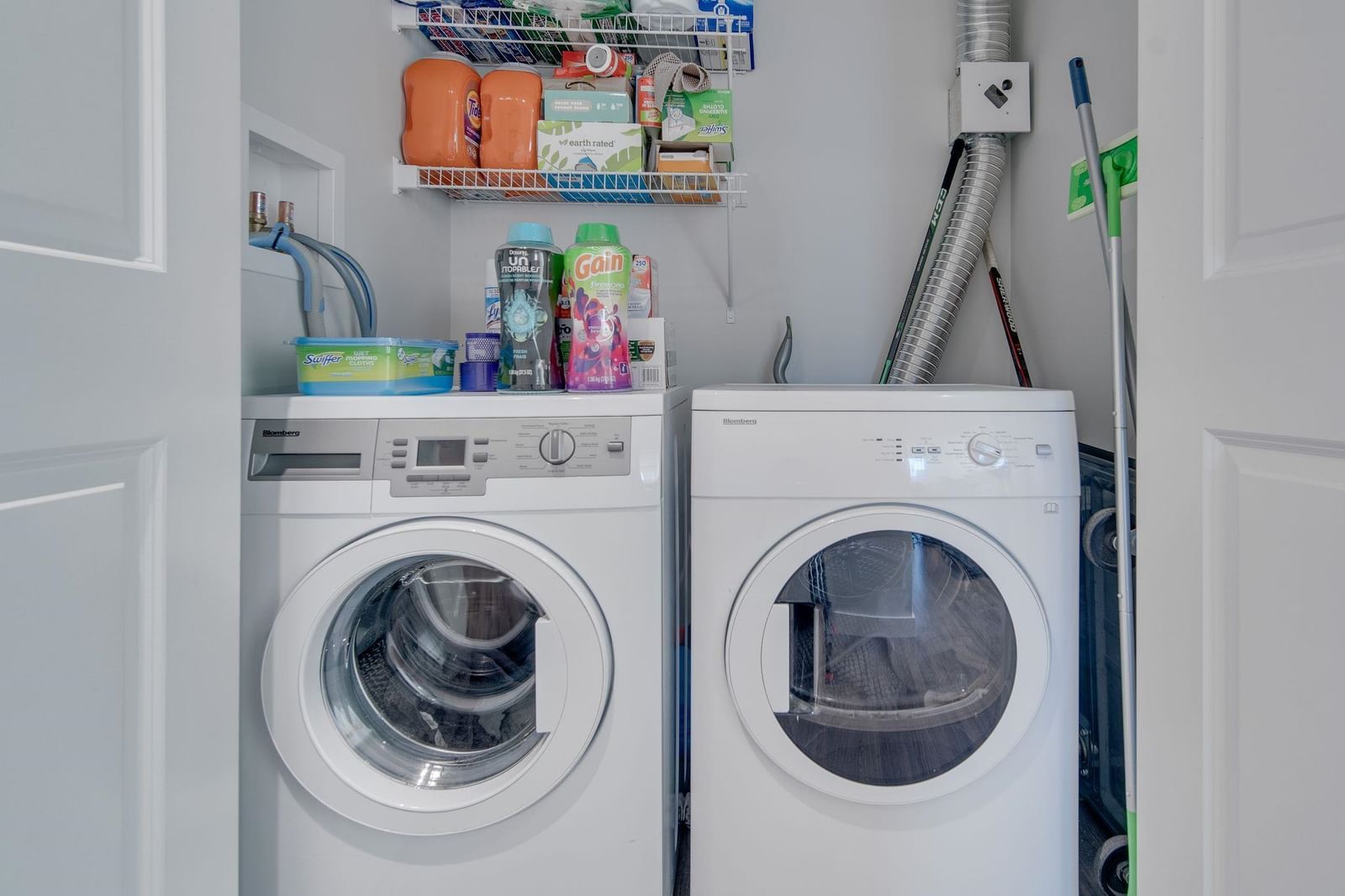 Listing Image 18