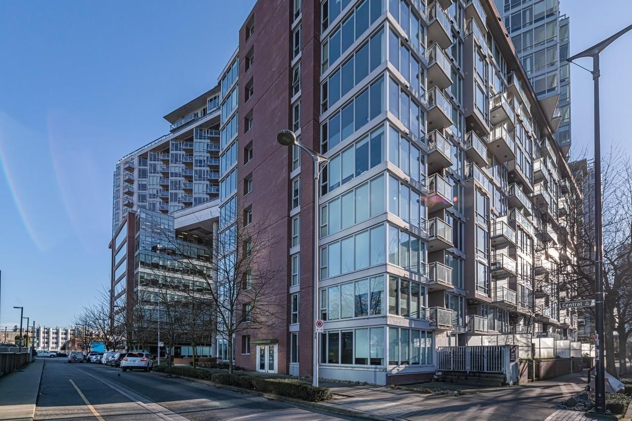 Listing Image 3
