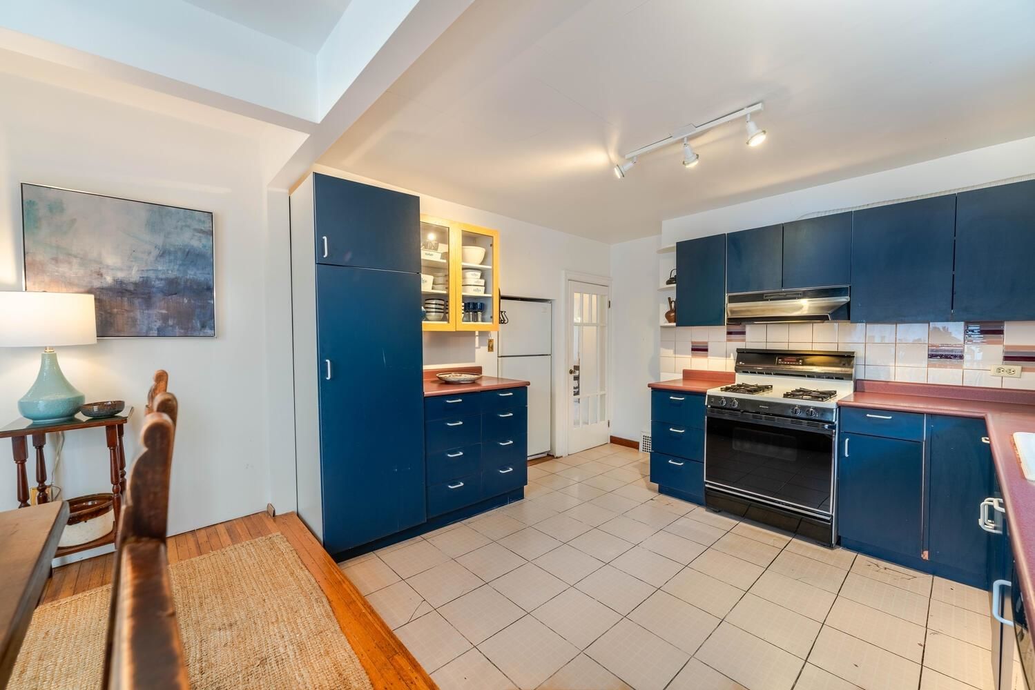 Listing Image 13