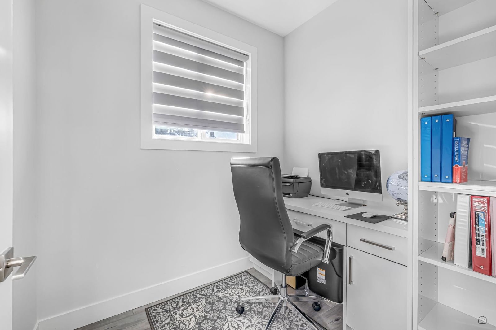 Listing Image 21
