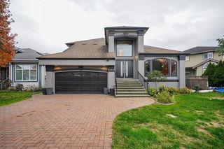 5560 Mccoll Crescent