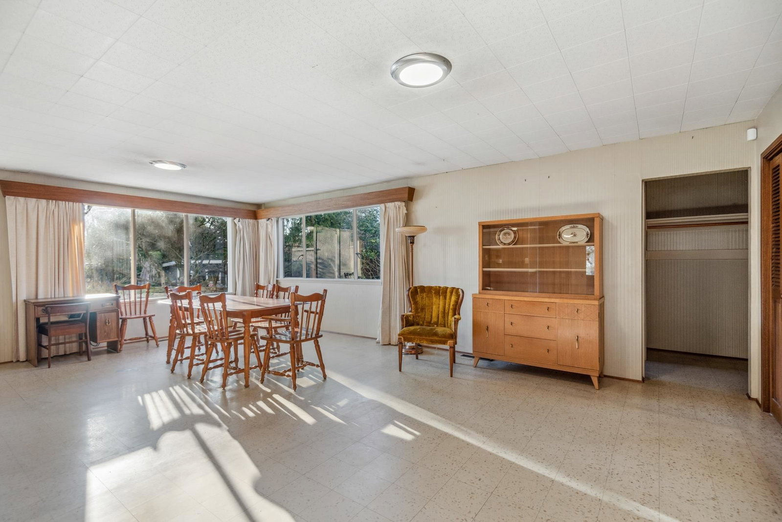 Listing Image 17