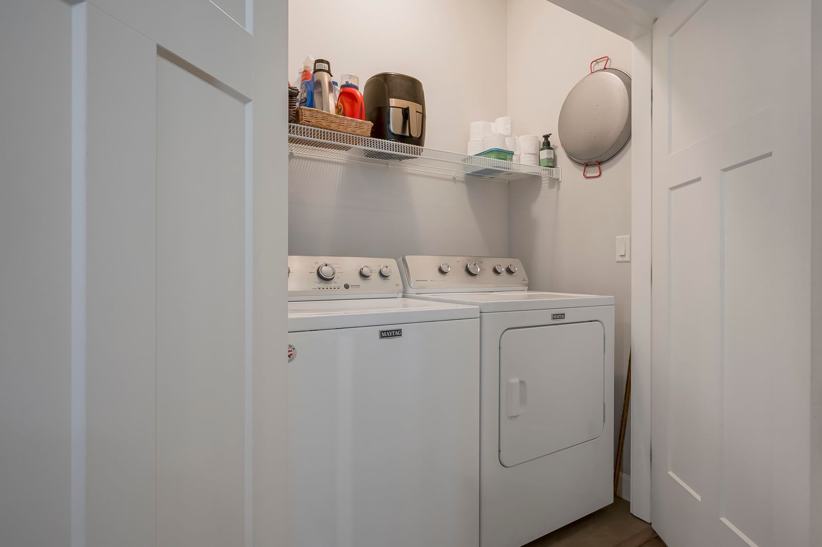 Listing Image 20