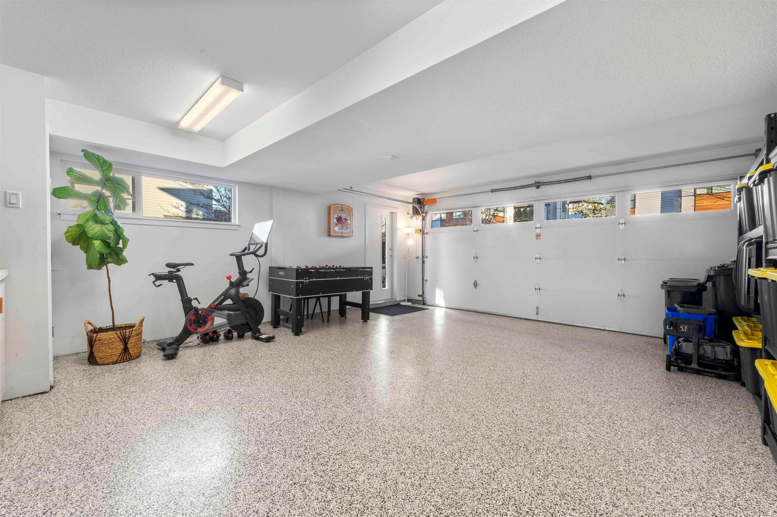 Listing Image 30