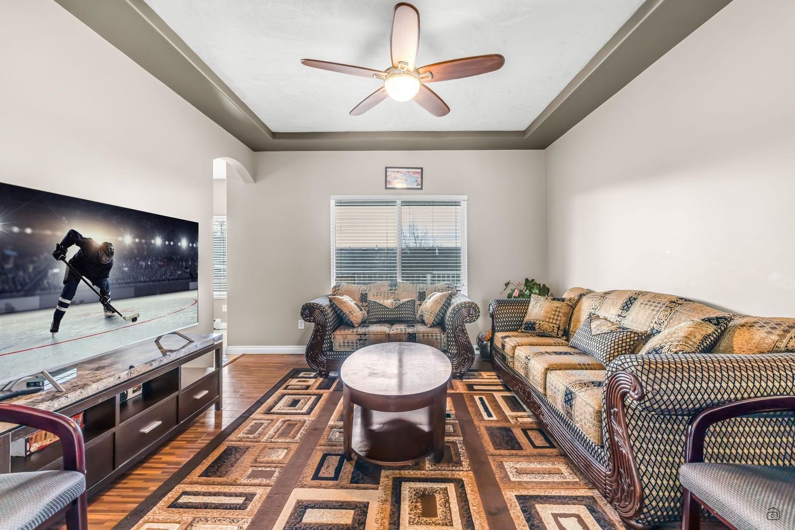 Listing Image 13