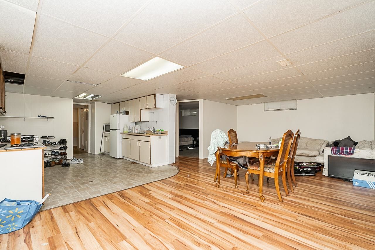 Listing Image 17