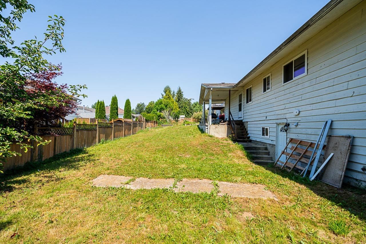 Listing Image 27