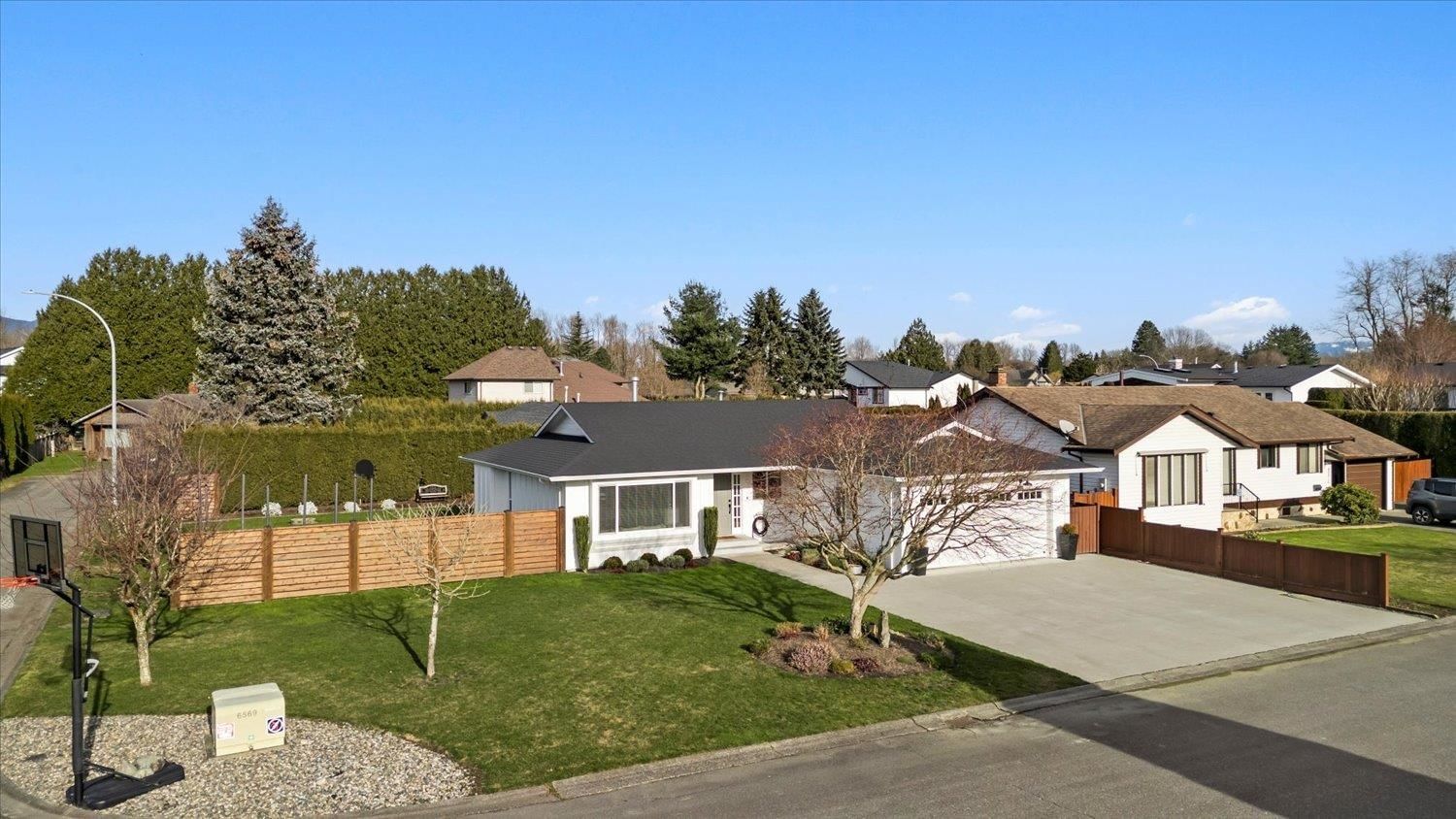 Listing Image 34
