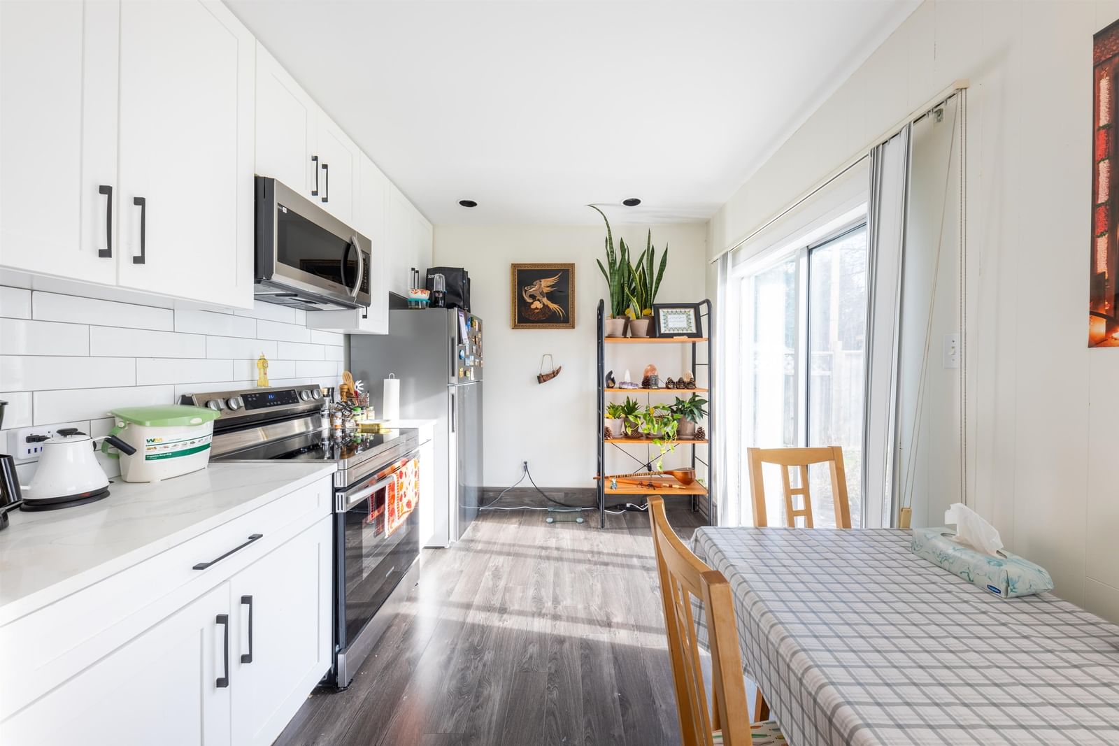 Listing Image 26