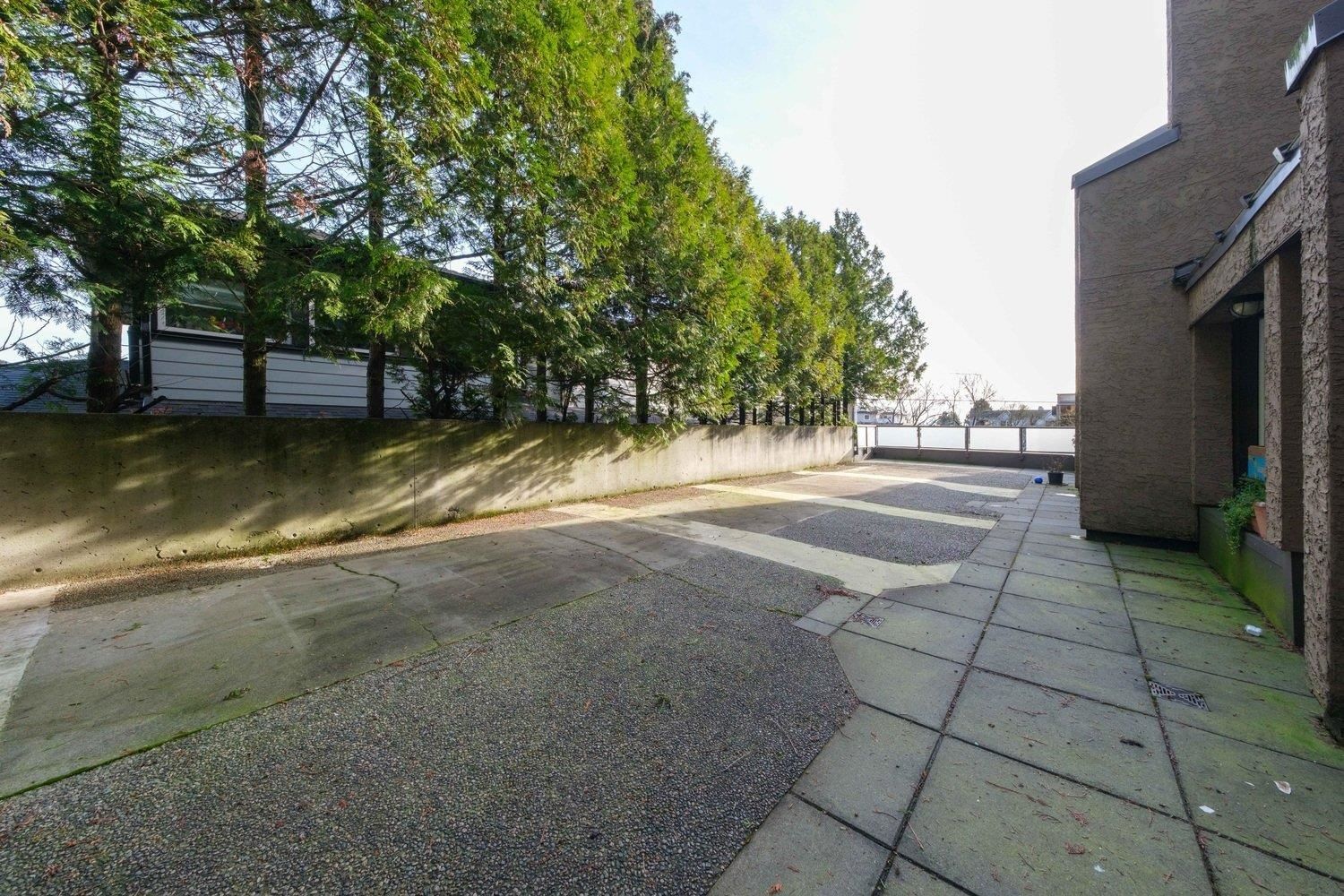 Listing Image 24