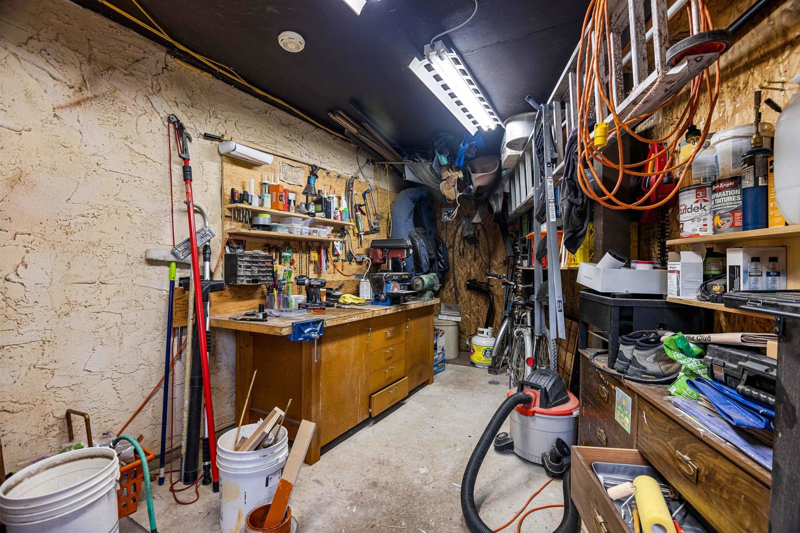 Listing Image 33