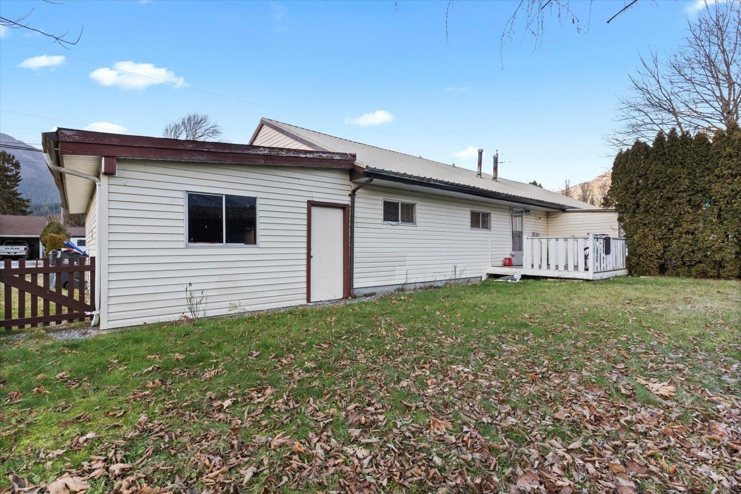 Listing Image 23