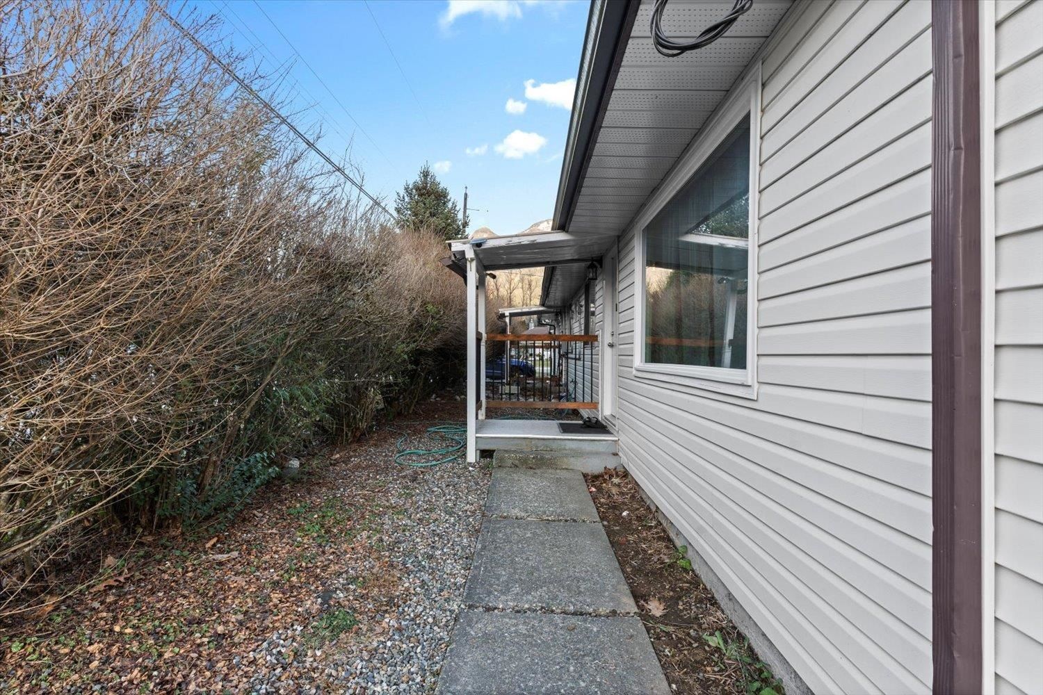 Listing Image 24
